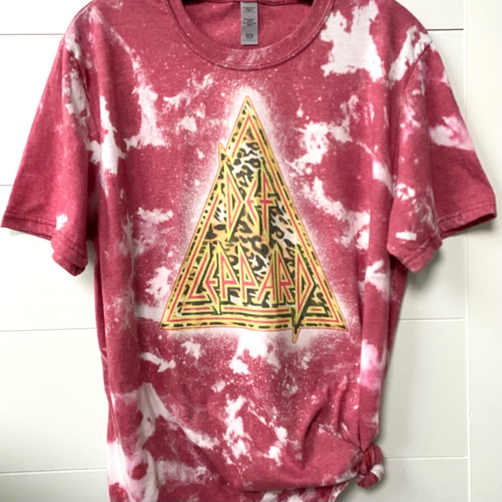 Def Leppard bleached distressed tee , reverse tie dye t-shirt. Leopard band tee